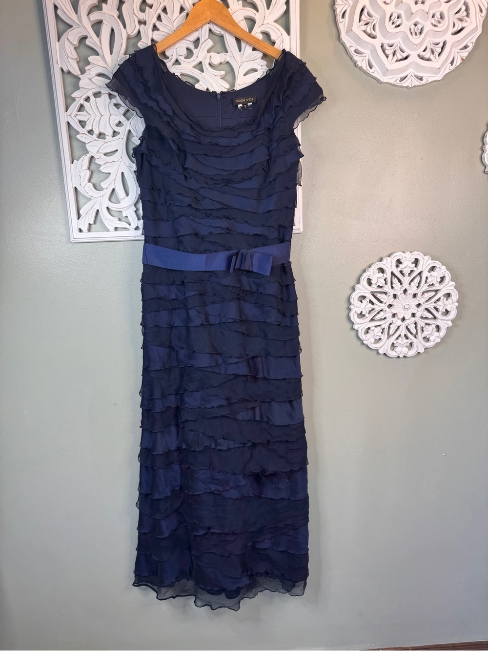Tadashi Shoji chiffon Navy Ruffled Cap-Sleeve Dress with Waist Bow 12